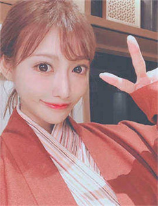 可疑的美容院字幕下载/falaka针足丨vk