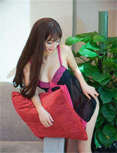 《中万钧》
