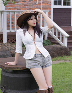 《志村玲子》