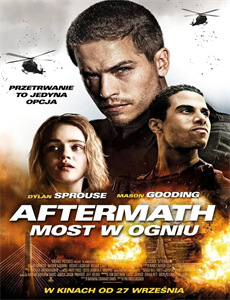 轻轻揉下半身的20岁性爱搭档